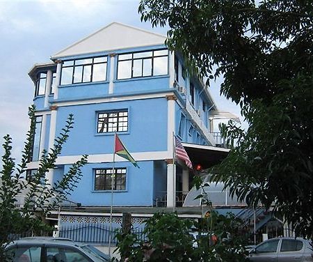 Kanuku Suites Hotel & Apartment Georgetown Ngoại thất bức ảnh
