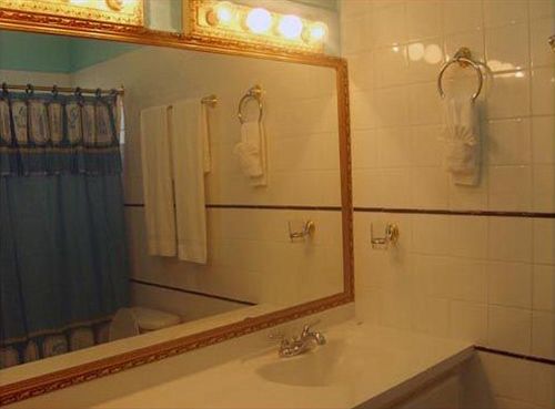 Kanuku Suites Hotel & Apartment Georgetown Ngoại thất bức ảnh