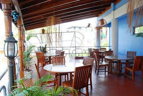 Kanuku Suites Hotel & Apartment Georgetown Ngoại thất bức ảnh